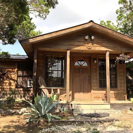Rockin' B Ranch Love Shack Pipe Creek Extérieur photo