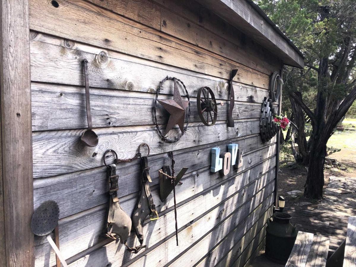 Rockin' B Ranch Love Shack Pipe Creek Extérieur photo